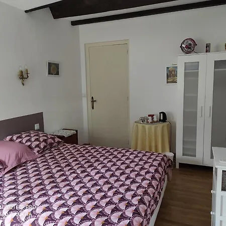 Chez Charlotte Et Michel Ubytování v soukromí